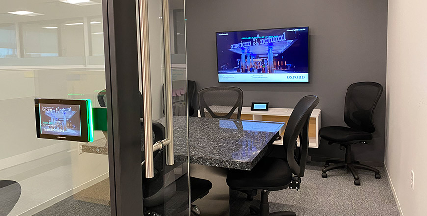 Pittsburgh commercial huddle room photo